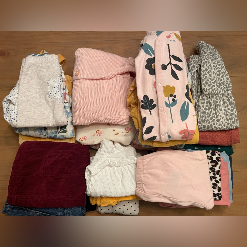 Fall/Winter girls clothing bundle sizes 6-9month & 6-12month